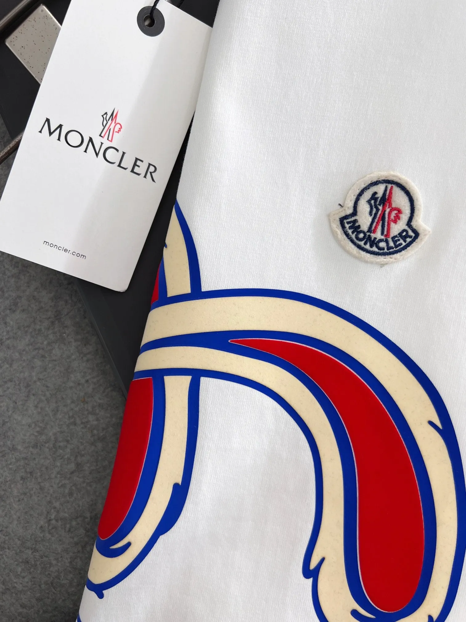 Camiseta Moncler Branca 28