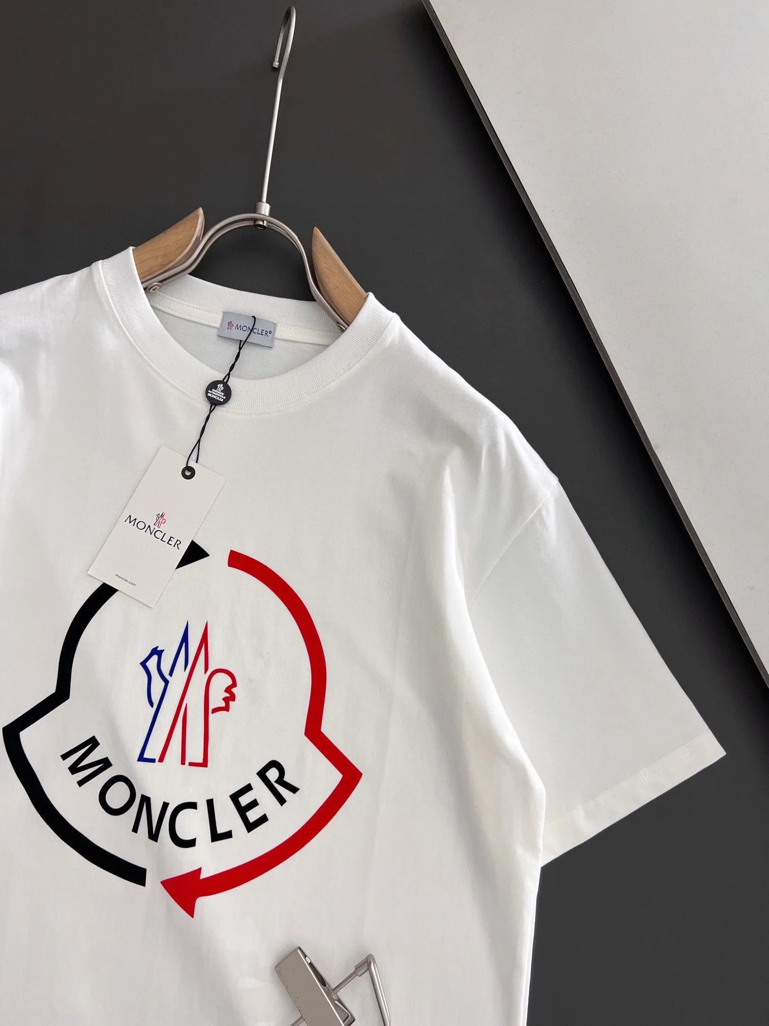 Camiseta Moncler Branca 3