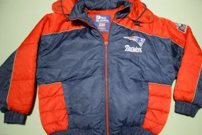 New England Patriots Pro Player NFL Experience Vintage 90's Puffer Hooded Jacket